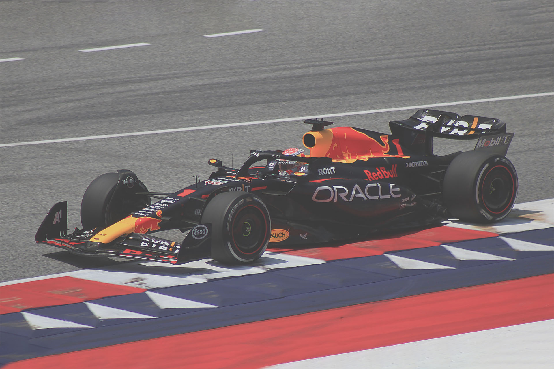 Max Verstappen im Red Bull 2023